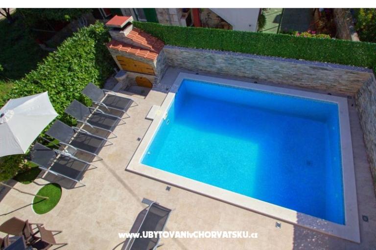 Aquarius Apartments – photo 4