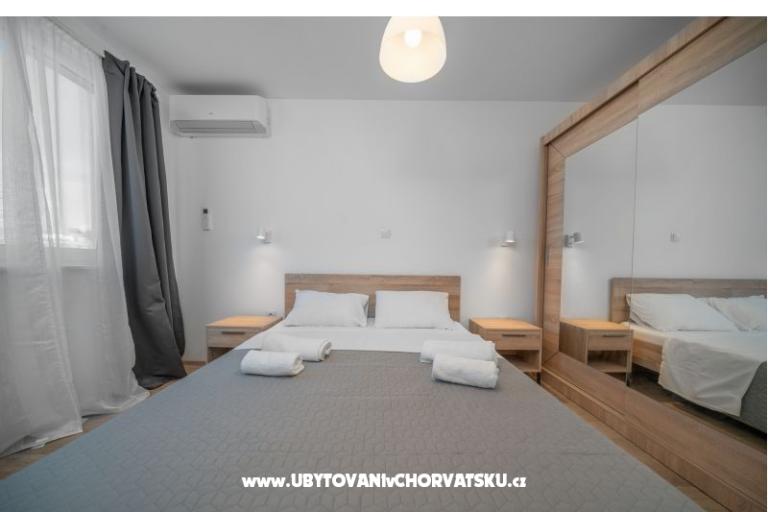 Beach Villa with pool Tribunj – photo 18