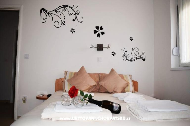 Iva Apartments – photo 15