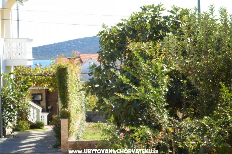 Ivica apartmani  – photo 2