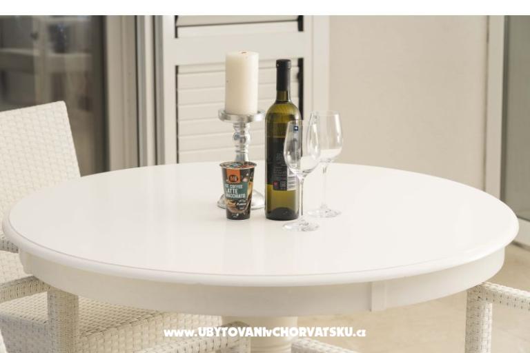 Jakaa Apartment Srima – photo 47
