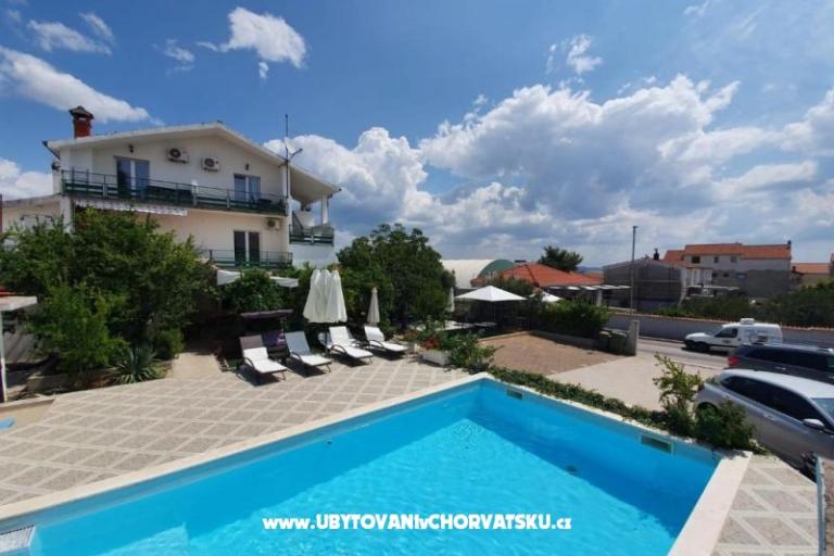 Mariva Holiday Home – photo 10