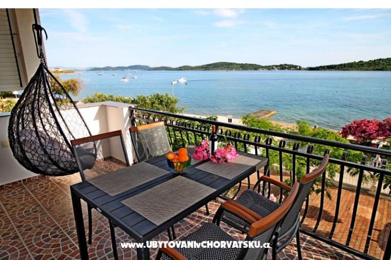 Villa Aurelia – photo 9