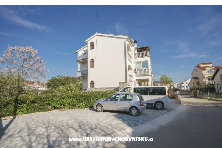 Villa Grey Stone – photo 2