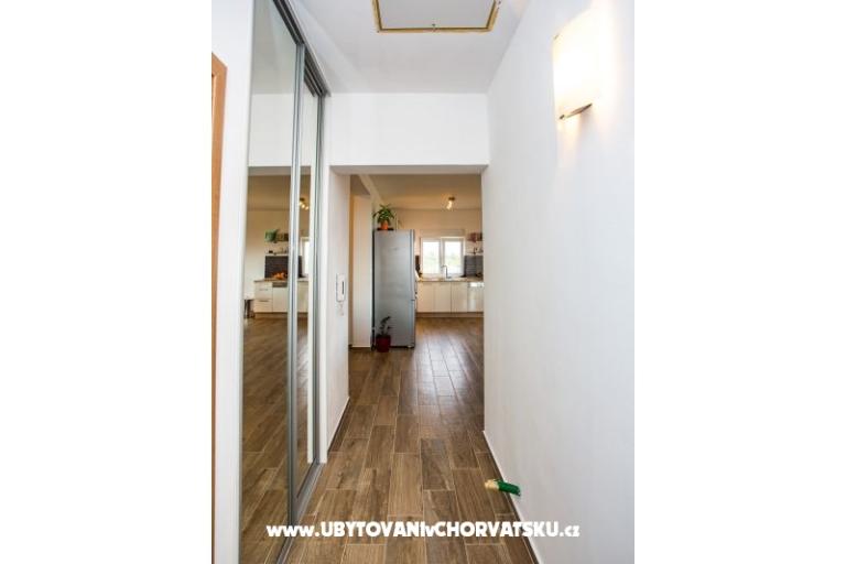 Apartment Ami – photo 14