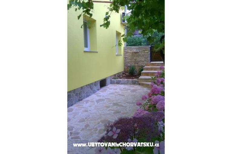 Apartment Cvita – photo 9