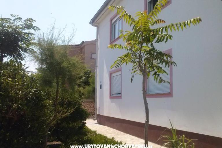 Apartment Milka – photo 2