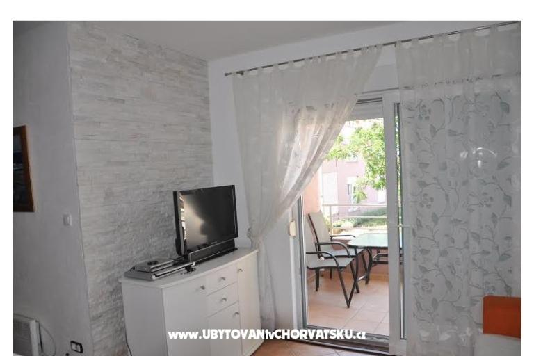 Apartment Roko – photo 8