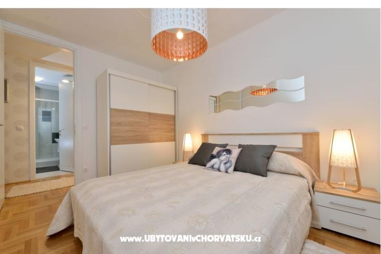 Apartment Sweet Corner – photo 13