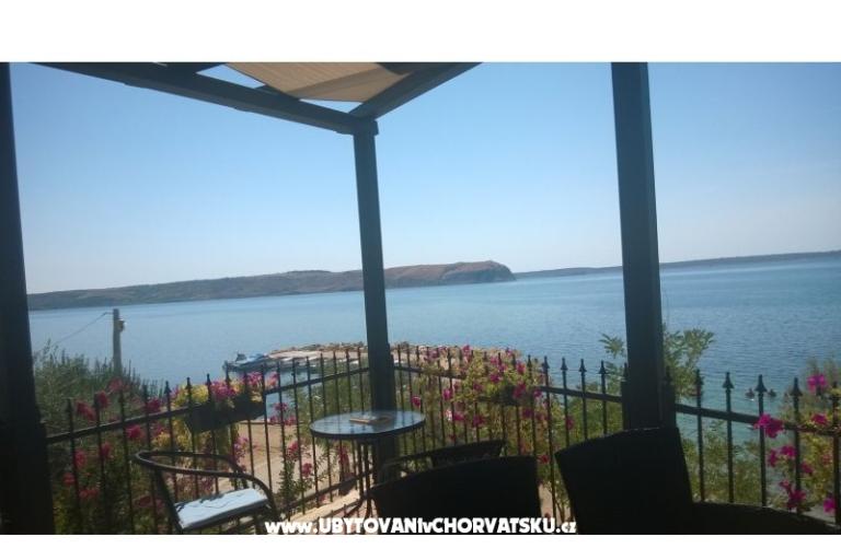 Apartments DANI – photo 17