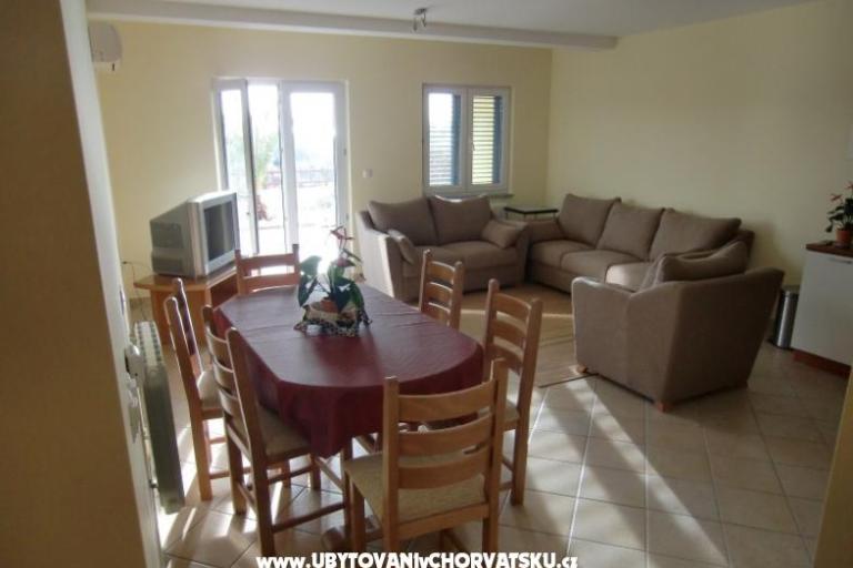 Apartments Čirjak – photo 10