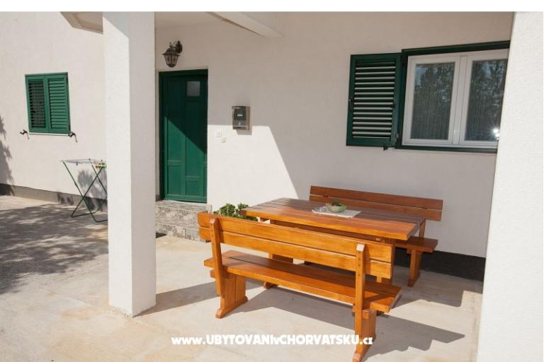 Apartments Deni – photo 2
