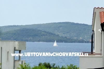 Apartments Karma – photo 2