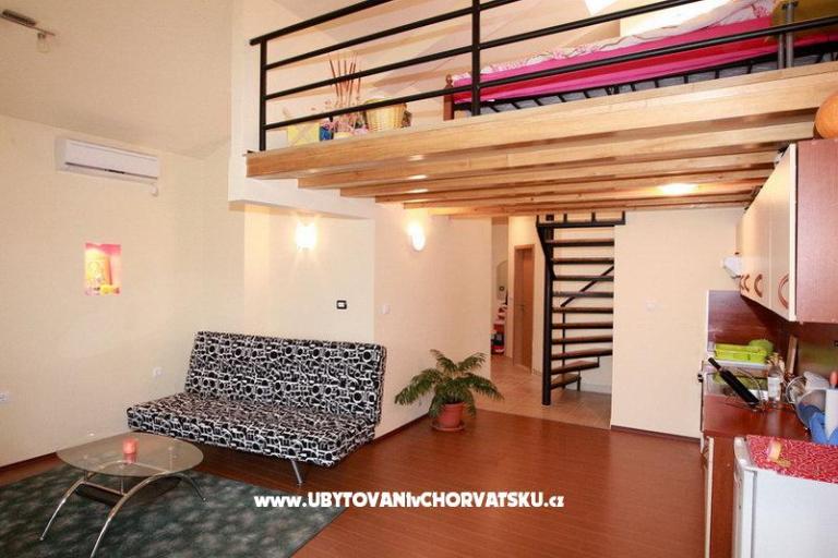 Apartments Karma – photo 8