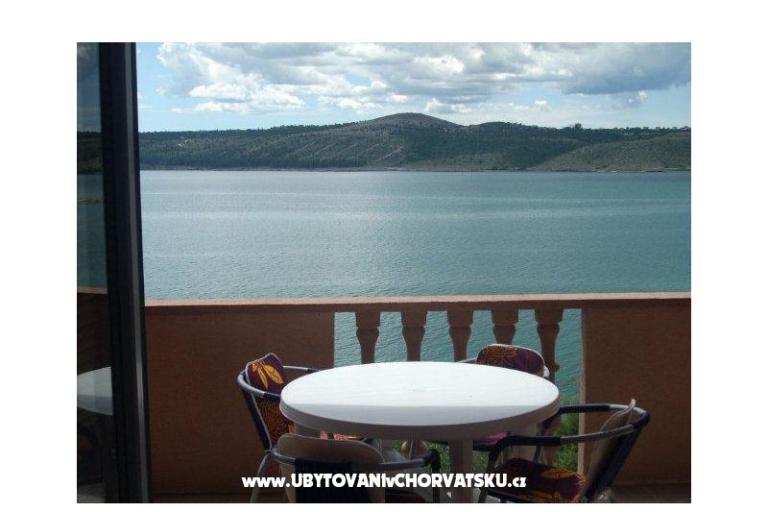 Apartments Lora – photo 7