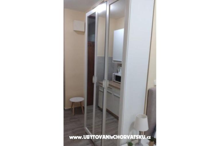 Apartments Magdanik – photo 4