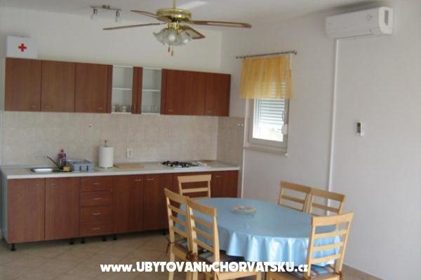 Apartments Petra – photo 2
