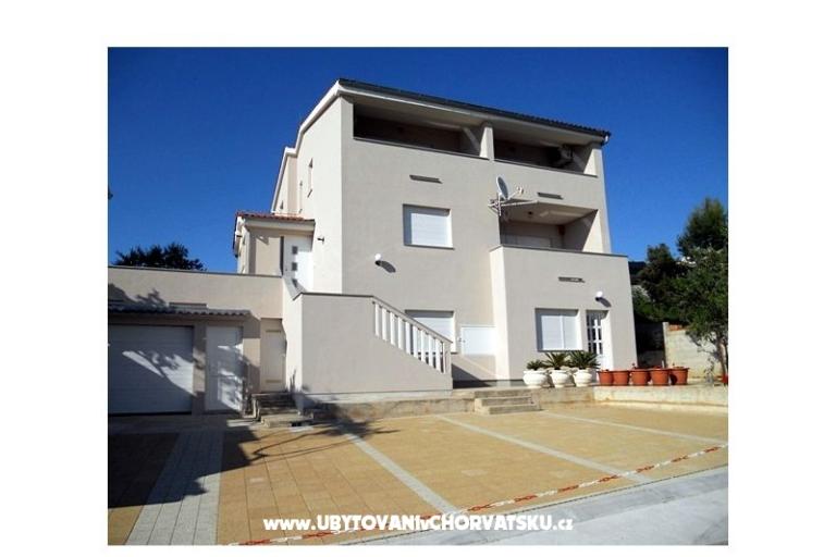 Apartments Petra – photo 9