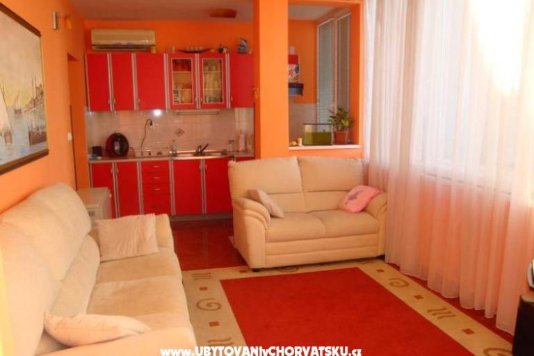 Apartments Puntamika coast – photo 7