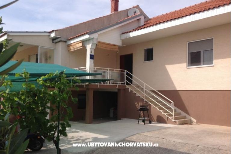Apartments Robert – photo 11