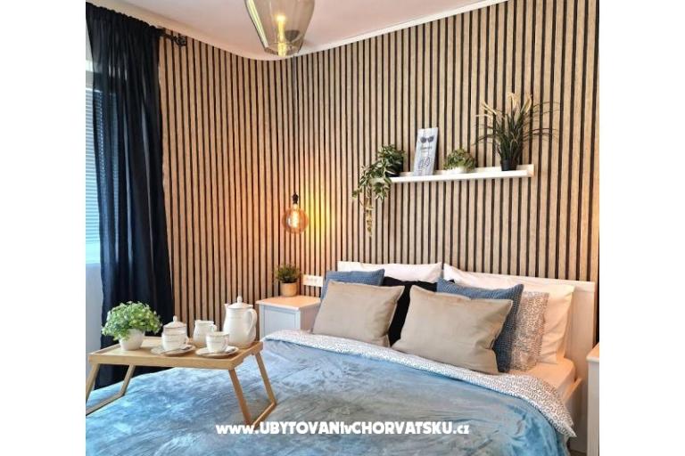 Apartments Tena,  prvi red do mora – photo 20