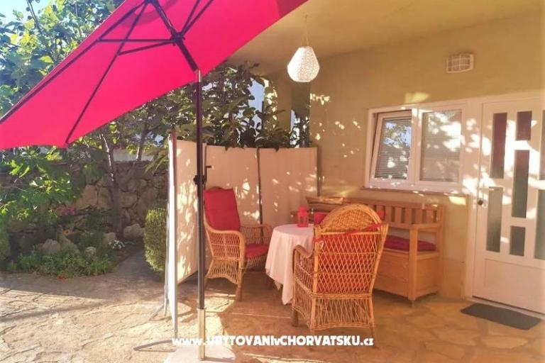 Apartments Tena,  prvi red do mora – photo 48