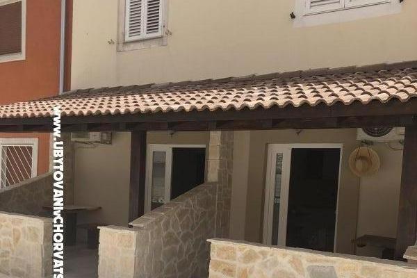 Apartments Tonka – photo 11