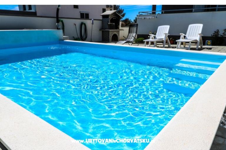Apartments Zlatko – photo 4