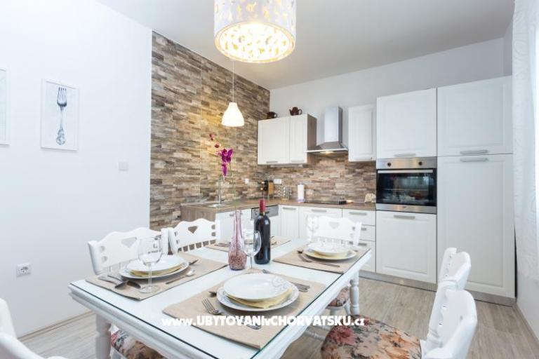 Apartment Perunika – photo 2