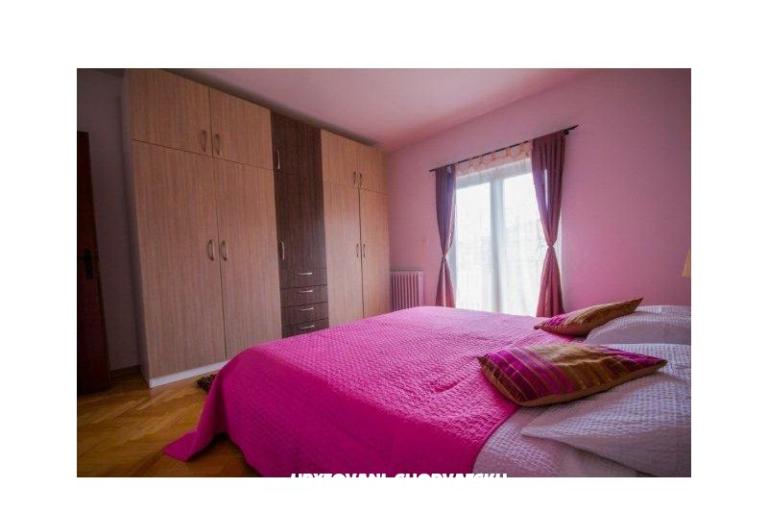 Apartments Afrodita – photo 14