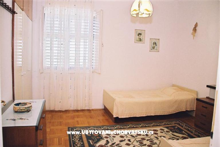 Apartments INA – photo 4