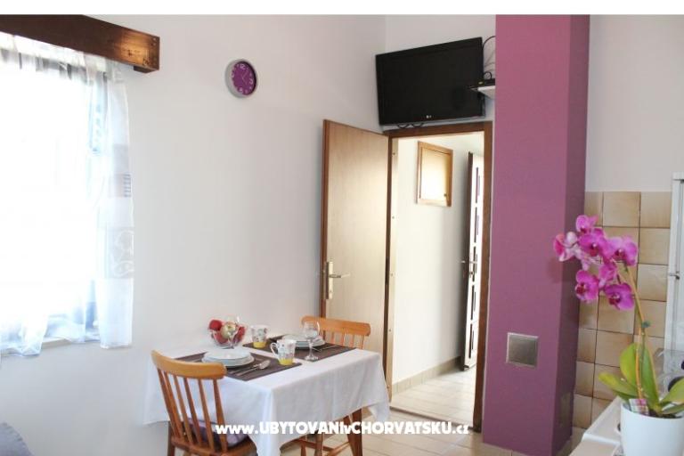 Apartments Kardum – photo 14