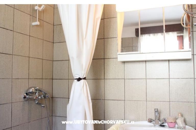 Apartments Kardum – photo 4