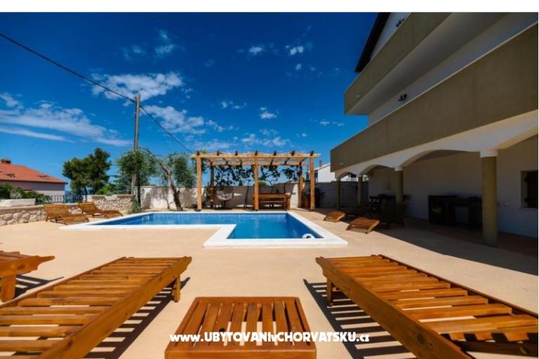 Apartments M – photo 2