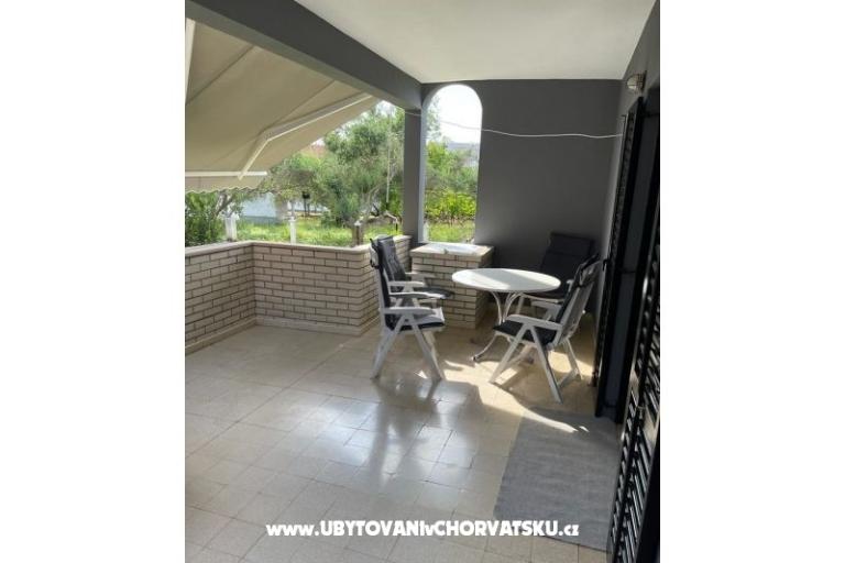 Apartments Rome – photo 11
