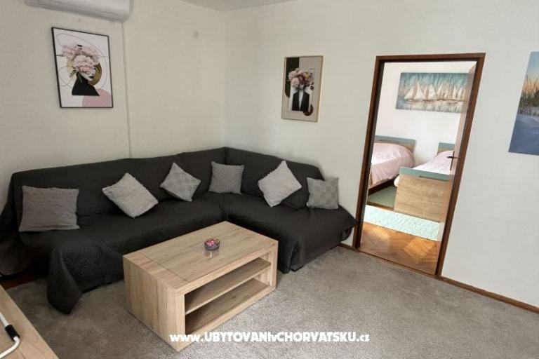 Apartments Rome – photo 4