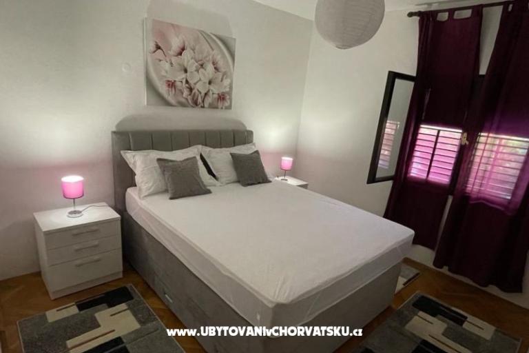 Apartments Rome – photo 6