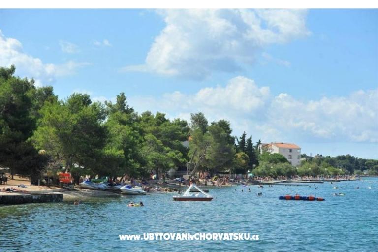 Apartments Zara by the sea – photo 10