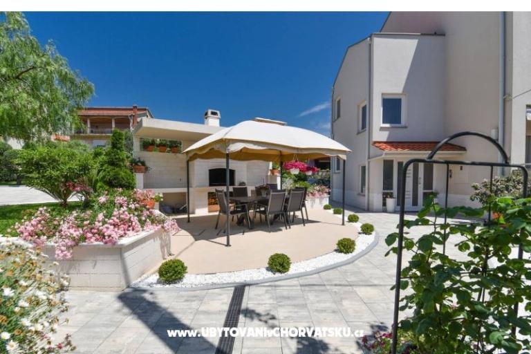 Calypso Royal Apartment – photo 3