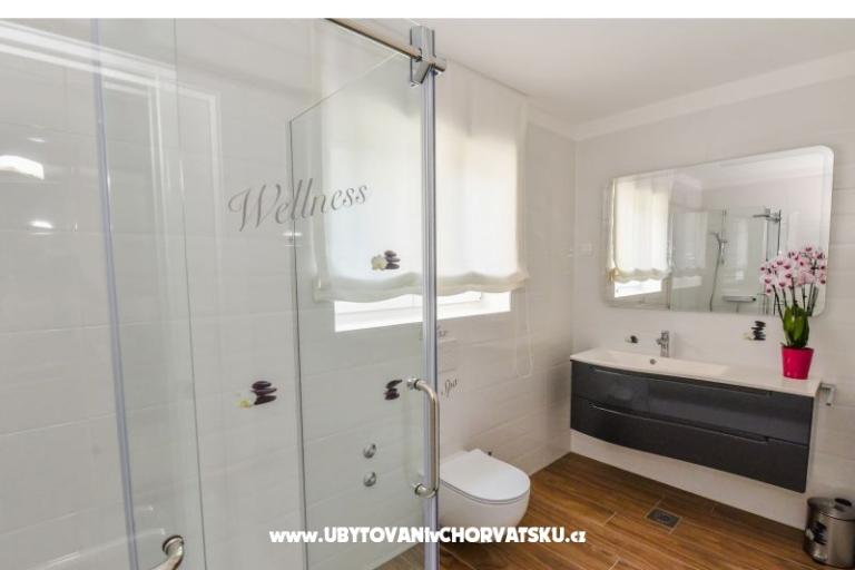 Calypso Royal Apartment – photo 8