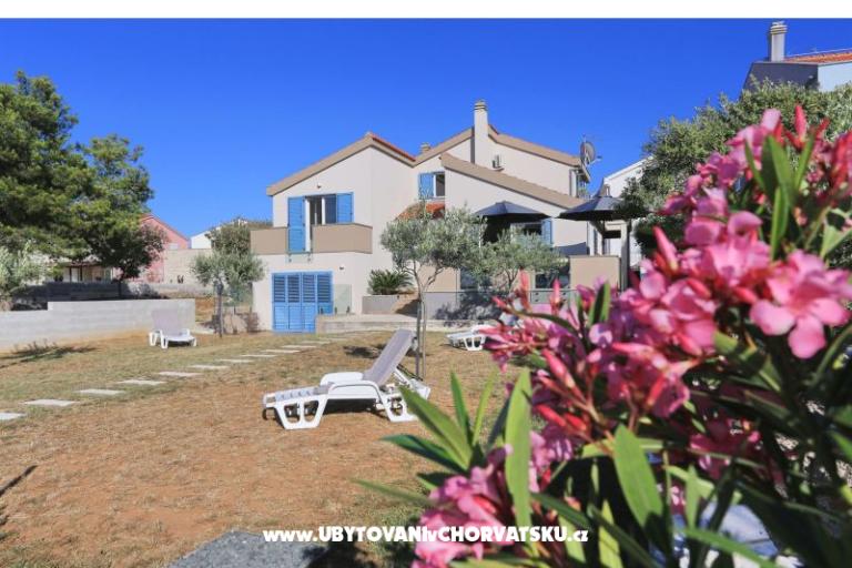 Holiday Home Victoria  – photo 3