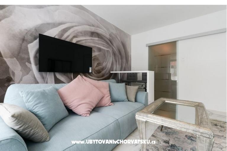 Maria Luxury Suite, Center – photo 15