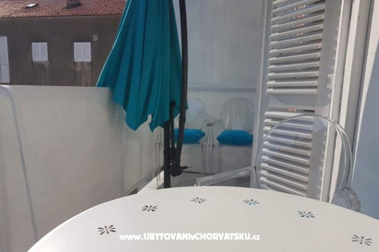 Maria Luxury Suite, Center – photo 9