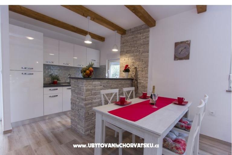 Apartments Nella – photo 2
