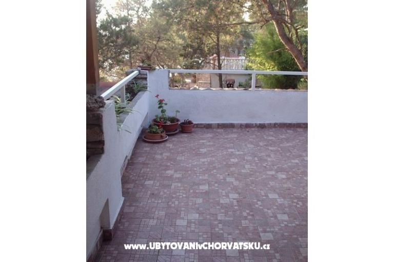 Robinzonski turizam Lavdara Dominis – photo 14