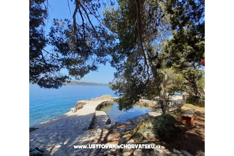 Robinzonski turizam Lavdara Dominis – photo 39