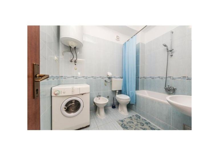 Sunshine Apartments – photo 10