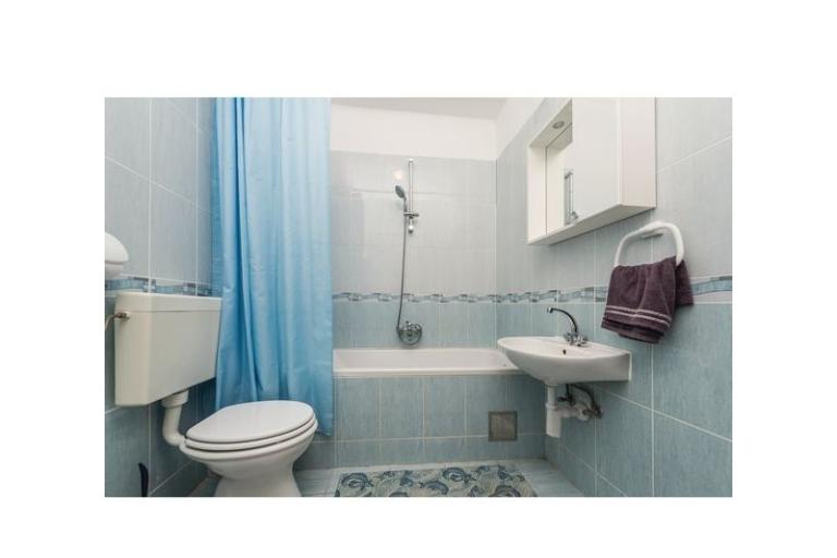 Sunshine Apartments – photo 11