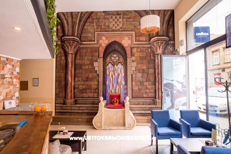 Hostel Kings and Queens – photo 3