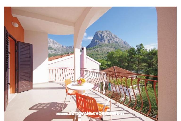 Apartments Julijana Zaostrog – photo 2